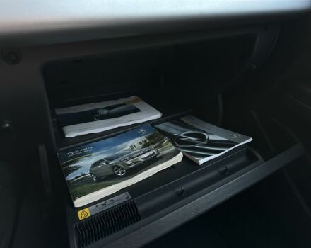 Опель Астра 2010 в Луцке на Automoto.ua Черный Опель Астра, объемом двигателя 1.6 л и пробегом 273 тыс. км за 4600 $, фото 9 на Automoto.ua