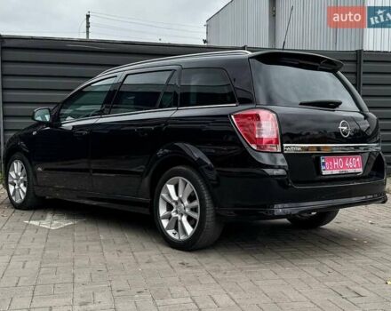 Черный Опель Астра, объемом двигателя 1.6 л и пробегом 152 тыс. км за 7200 $, фото 44 на Automoto.ua