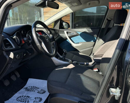 Черный Опель Астра, объемом двигателя 1.36 л и пробегом 250 тыс. км за 6200 $, фото 25 на Automoto.ua