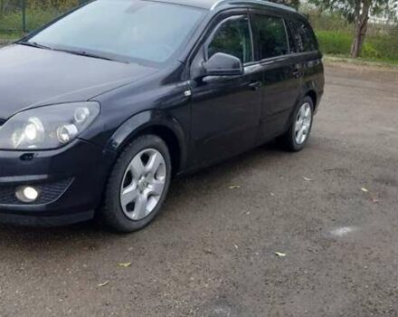 Черный Опель Астра, объемом двигателя 1.69 л и пробегом 252 тыс. км за 5600 $, фото 12 на Automoto.ua