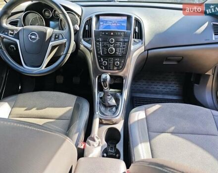 Чорний Опель Астра, об'ємом двигуна 1.7 л та пробігом 229 тис. км за 7200 $, фото 6 на Automoto.ua