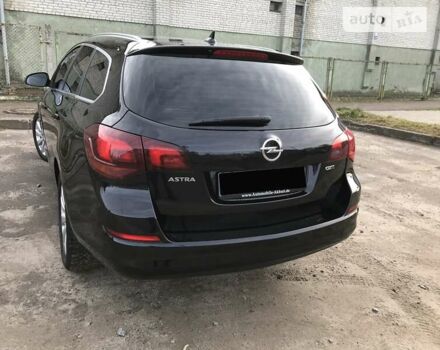 Чорний Опель Астра, об'ємом двигуна 1.7 л та пробігом 292 тис. км за 8100 $, фото 11 на Automoto.ua