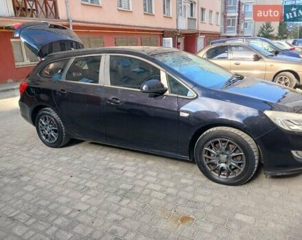 Черный Опель Астра, объемом двигателя 1.69 л и пробегом 300 тыс. км за 7000 $, фото 1 на Automoto.ua