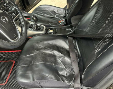 Черный Опель Астра, объемом двигателя 1.3 л и пробегом 264 тыс. км за 6500 $, фото 12 на Automoto.ua