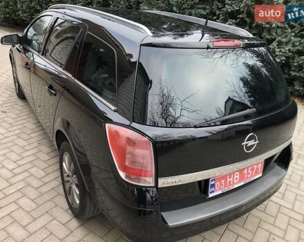 Чорний Опель Астра, об'ємом двигуна 1.6 л та пробігом 205 тис. км за 6000 $, фото 5 на Automoto.ua