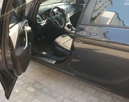 Черный Опель Астра, объемом двигателя 1.69 л и пробегом 300 тыс. км за 7000 $, фото 4 на Automoto.ua