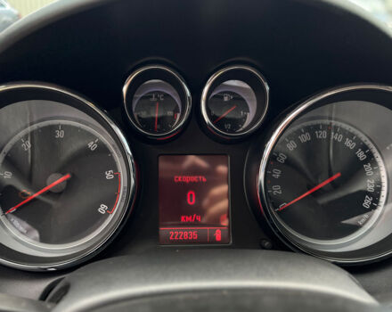 Черный Опель Астра, объемом двигателя 1.7 л и пробегом 222 тыс. км за 6700 $, фото 10 на Automoto.ua