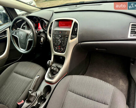 Чорний Опель Астра, об'ємом двигуна 1.4 л та пробігом 202 тис. км за 5999 $, фото 24 на Automoto.ua