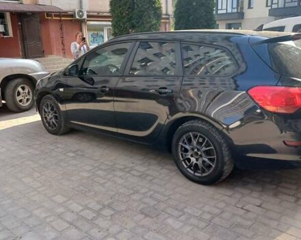 Черный Опель Астра, объемом двигателя 1.69 л и пробегом 300 тыс. км за 7000 $, фото 7 на Automoto.ua