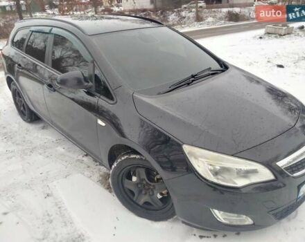 Черный Опель Астра, объемом двигателя 1.7 л и пробегом 290 тыс. км за 6200 $, фото 5 на Automoto.ua