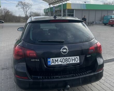 Черный Опель Астра, объемом двигателя 1.7 л и пробегом 245 тыс. км за 6900 $, фото 3 на Automoto.ua