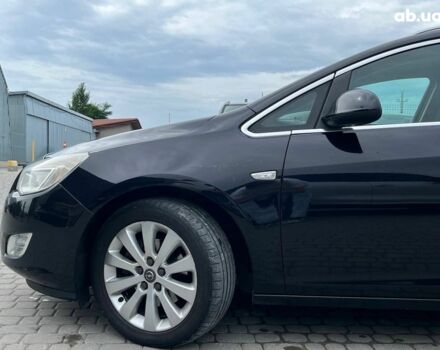 Черный Опель Астра, объемом двигателя 1.7 л и пробегом 321 тыс. км за 6490 $, фото 34 на Automoto.ua