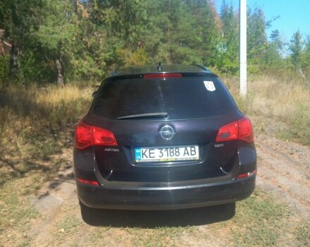 Черный Опель Астра, объемом двигателя 1.7 л и пробегом 278 тыс. км за 6950 $, фото 3 на Automoto.ua