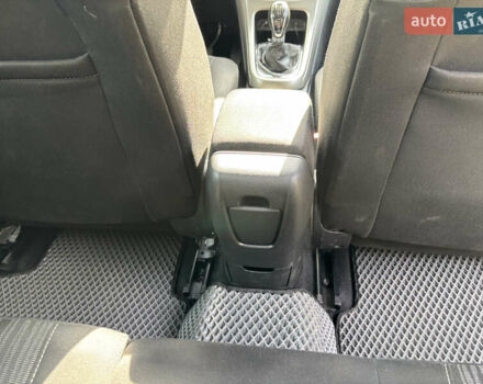 Черный Опель Астра, объемом двигателя 1.25 л и пробегом 243 тыс. км за 8150 $, фото 22 на Automoto.ua