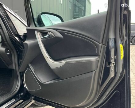 Черный Опель Астра, объемом двигателя 1.7 л и пробегом 321 тыс. км за 6490 $, фото 3 на Automoto.ua