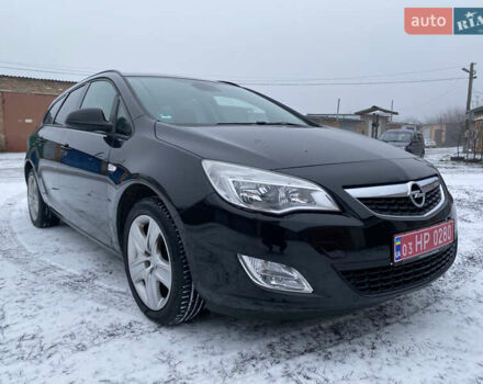 Черный Опель Астра, объемом двигателя 1.6 л и пробегом 230 тыс. км за 7300 $, фото 14 на Automoto.ua