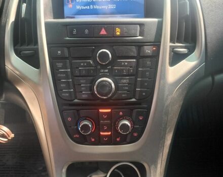 Черный Опель Астра, объемом двигателя 1.7 л и пробегом 278 тыс. км за 6950 $, фото 8 на Automoto.ua