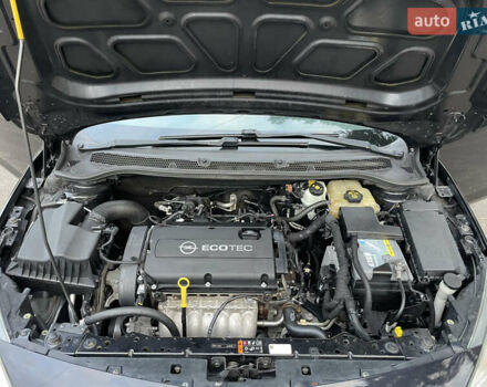 Чорний Опель Астра, об'ємом двигуна 1.6 л та пробігом 174 тис. км за 8550 $, фото 26 на Automoto.ua