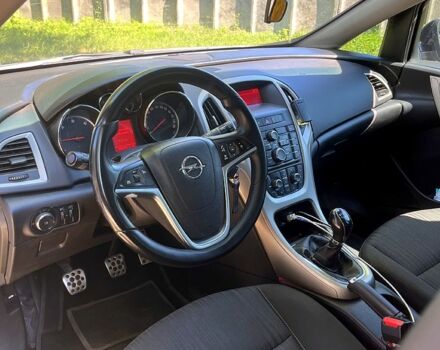 Чорний Опель Астра, об'ємом двигуна 1.7 л та пробігом 309 тис. км за 6000 $, фото 5 на Automoto.ua