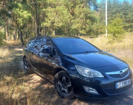 Черный Опель Астра, объемом двигателя 1.7 л и пробегом 278 тыс. км за 6950 $, фото 9 на Automoto.ua