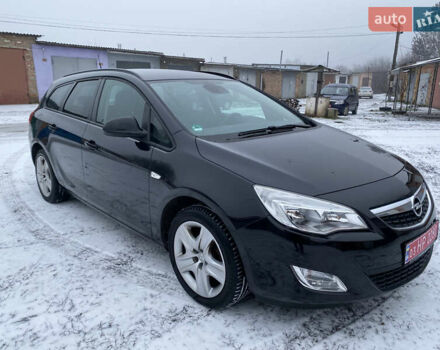 Черный Опель Астра, объемом двигателя 1.6 л и пробегом 230 тыс. км за 7300 $, фото 13 на Automoto.ua