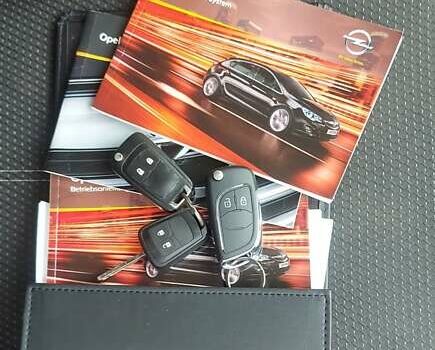 Чорний Опель Астра, об'ємом двигуна 1.69 л та пробігом 293 тис. км за 7000 $, фото 28 на Automoto.ua