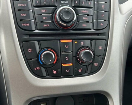 Черный Опель Астра, объемом двигателя 1.7 л и пробегом 256 тыс. км за 6200 $, фото 11 на Automoto.ua