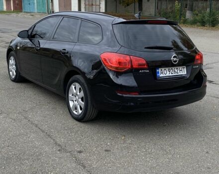 Черный Опель Астра, объемом двигателя 1.2 л и пробегом 310 тыс. км за 6800 $, фото 3 на Automoto.ua