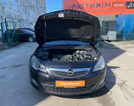 Чорний Опель Астра, об'ємом двигуна 1.4 л та пробігом 210 тис. км за 8600 $, фото 64 на Automoto.ua