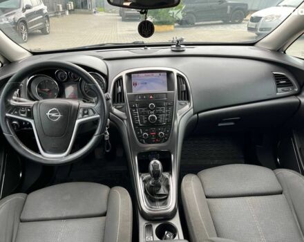 Черный Опель Астра, объемом двигателя 1.7 л и пробегом 321 тыс. км за 6490 $, фото 18 на Automoto.ua