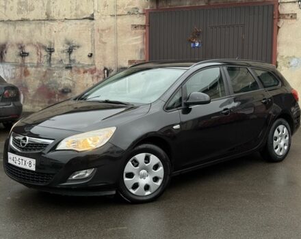 Черный Опель Астра, объемом двигателя 1.4 л и пробегом 225 тыс. км за 6350 $, фото 3 на Automoto.ua