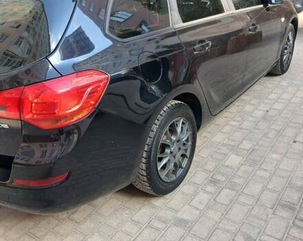 Черный Опель Астра, объемом двигателя 1.69 л и пробегом 300 тыс. км за 7000 $, фото 11 на Automoto.ua