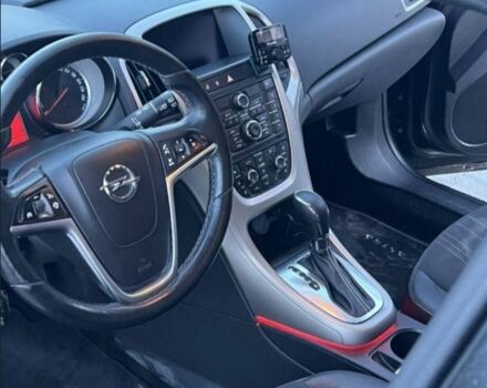 Черный Опель Астра, объемом двигателя 1.4 л и пробегом 275 тыс. км за 7500 $, фото 3 на Automoto.ua