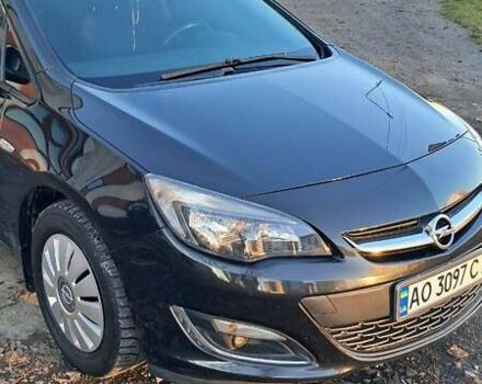 Черный Опель Астра, объемом двигателя 1.7 л и пробегом 267 тыс. км за 7199 $, фото 1 на Automoto.ua