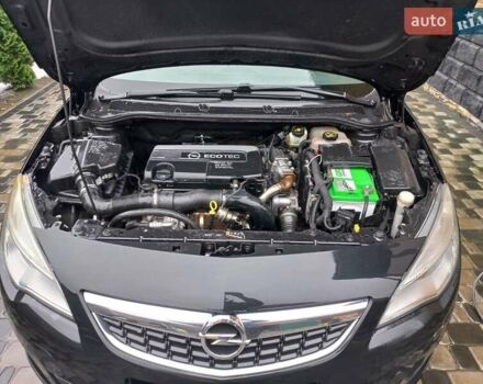 Черный Опель Астра, объемом двигателя 1.7 л и пробегом 185 тыс. км за 6650 $, фото 11 на Automoto.ua