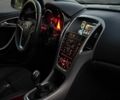 Черный Опель Астра, объемом двигателя 1.7 л и пробегом 190 тыс. км за 8300 $, фото 31 на Automoto.ua