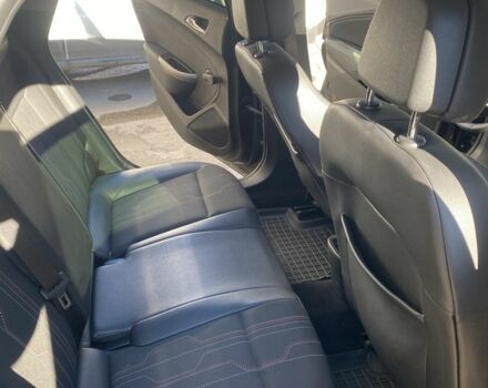 Черный Опель Астра, объемом двигателя 1.7 л и пробегом 260 тыс. км за 7500 $, фото 11 на Automoto.ua