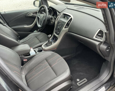 Черный Опель Астра, объемом двигателя 1.6 л и пробегом 220 тыс. км за 6700 $, фото 8 на Automoto.ua