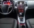 Черный Опель Астра, объемом двигателя 1.7 л и пробегом 240 тыс. км за 7999 $, фото 16 на Automoto.ua