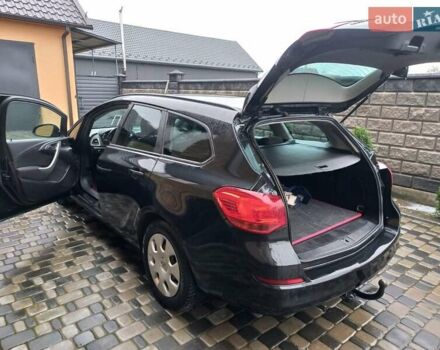 Черный Опель Астра, объемом двигателя 1.7 л и пробегом 185 тыс. км за 6650 $, фото 10 на Automoto.ua