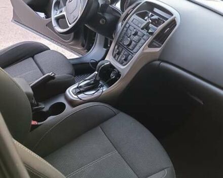 Черный Опель Астра, объемом двигателя 2 л и пробегом 308 тыс. км за 7400 $, фото 6 на Automoto.ua