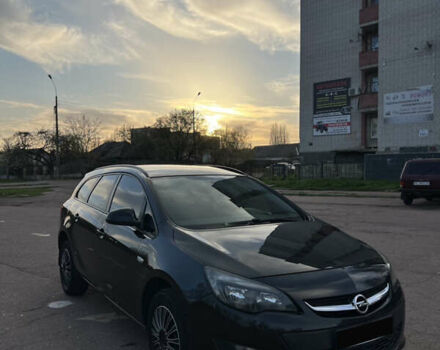 Черный Опель Астра, объемом двигателя 1.69 л и пробегом 300 тыс. км за 6499 $, фото 1 на Automoto.ua