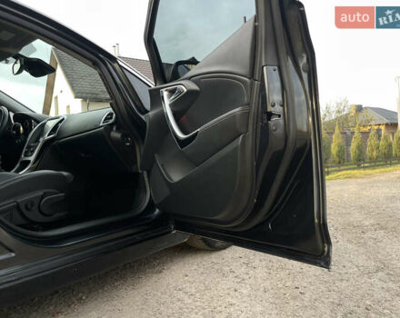 Чорний Опель Астра, об'ємом двигуна 2 л та пробігом 257 тис. км за 7350 $, фото 70 на Automoto.ua