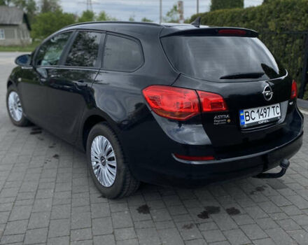 Черный Опель Астра, объемом двигателя 1.7 л и пробегом 265 тыс. км за 6300 $, фото 13 на Automoto.ua