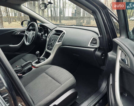 Чорний Опель Астра, об'ємом двигуна 1.7 л та пробігом 268 тис. км за 6950 $, фото 24 на Automoto.ua