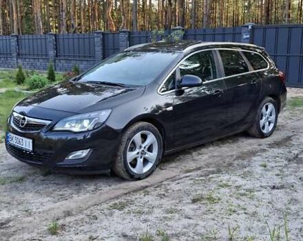 Черный Опель Астра, объемом двигателя 1.96 л и пробегом 241 тыс. км за 7300 $, фото 3 на Automoto.ua