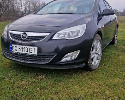 Черный Опель Астра, объемом двигателя 1.7 л и пробегом 200 тыс. км за 7200 $, фото 2 на Automoto.ua
