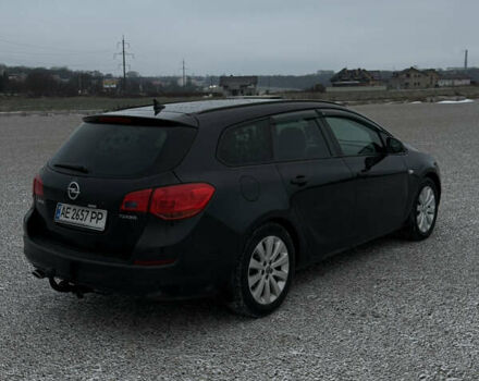 Чорний Опель Астра, об'ємом двигуна 1.4 л та пробігом 269 тис. км за 8400 $, фото 6 на Automoto.ua