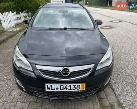 Черный Опель Астра, объемом двигателя 1.6 л и пробегом 220 тыс. км за 6700 $, фото 14 на Automoto.ua