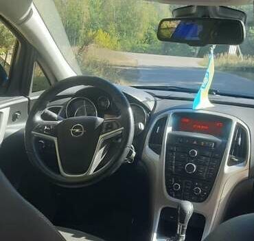 Черный Опель Астра, объемом двигателя 1.4 л и пробегом 274 тыс. км за 6899 $, фото 10 на Automoto.ua